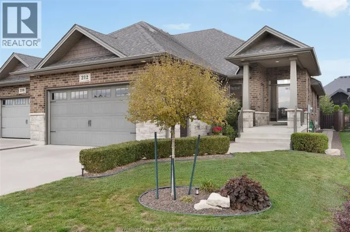 212 WOODYCREST, Kingsville
