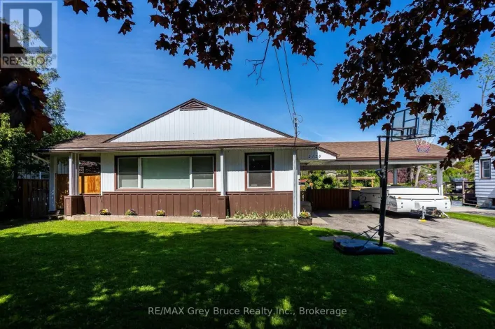2120 4TH AVENUE W, Owen Sound
