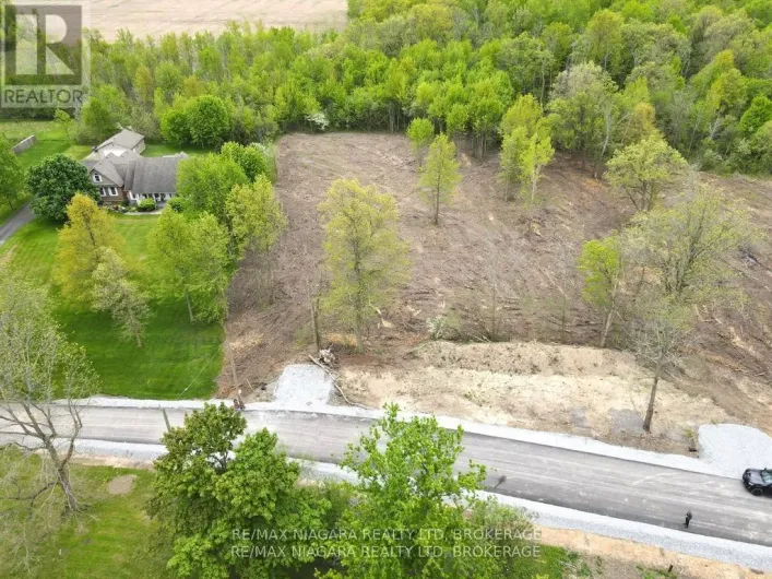 2121 HOUCK CRESCENT, Fort Erie