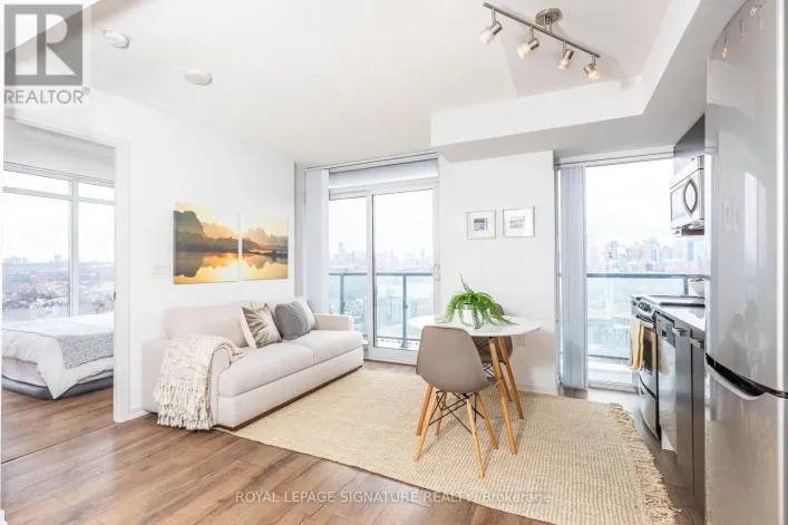 2121E - 36 LISGAR STREET, Toronto