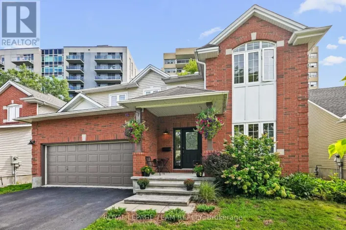 2122 SAUNDERS AVENUE, Ottawa