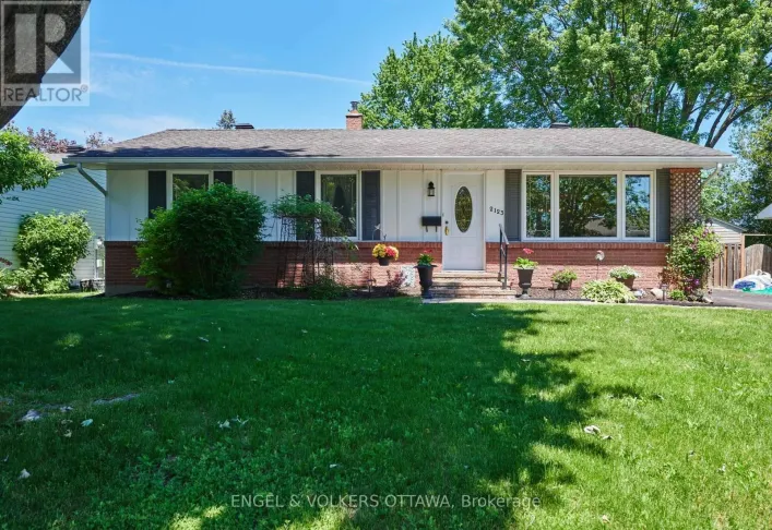 2123 BLUE JAY CRESCENT, Ottawa
