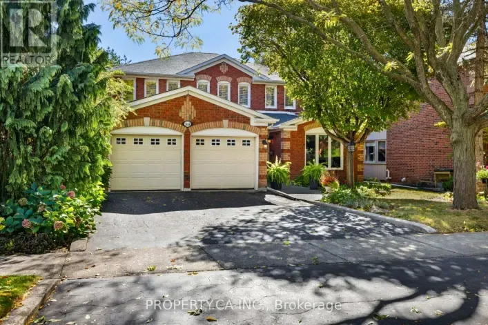 2124 LANGTRY DRIVE, Oakville
