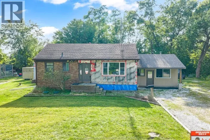 House for sale: 2125 Betts, Windsor