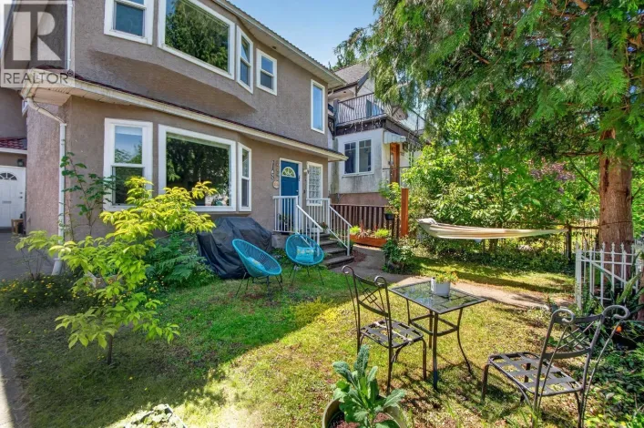 2128 ADANAC STREET, Vancouver