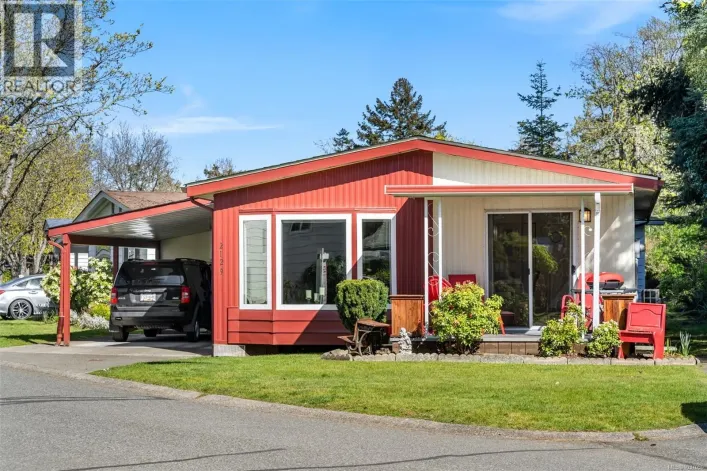 2129 Summergate Blvd, Sidney