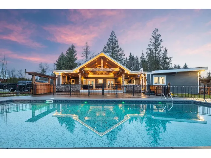 21298 36 AVENUE, Langley