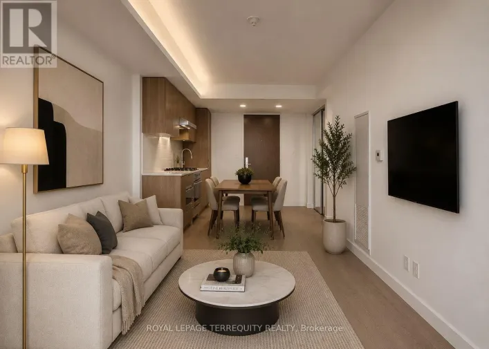 213 - 160 KINGSWAY CRESCENT, Toronto