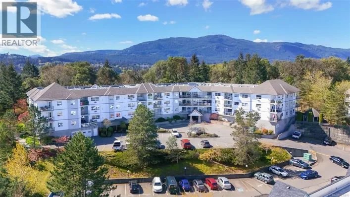 213 1633 Dufferin Cres, Nanaimo