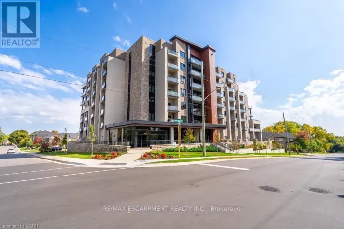 213 - 30 HAMILTON STREET S, Hamilton