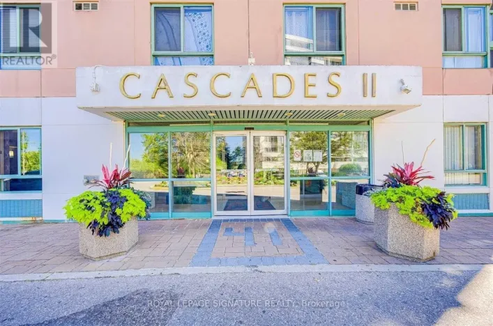 213 - 41 MARKBROOK LANE, Toronto