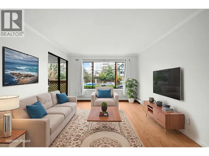 213 436 SEVENTH STREET, New Westminster