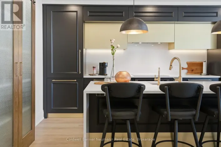 213 - 6523 WELLINGTON ROAD 7 ROAD, Centre Wellington