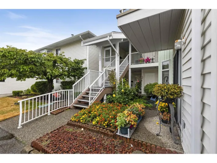 213 7156 121 STREET, Surrey