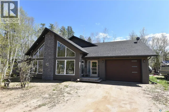 House for sale: 213 Birch AVENUE, Tobin Lake
