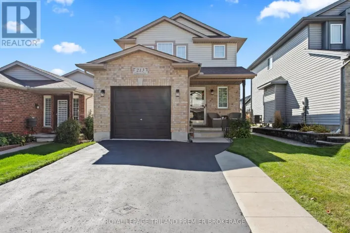 213 CRIMSON CRESCENT, London East
