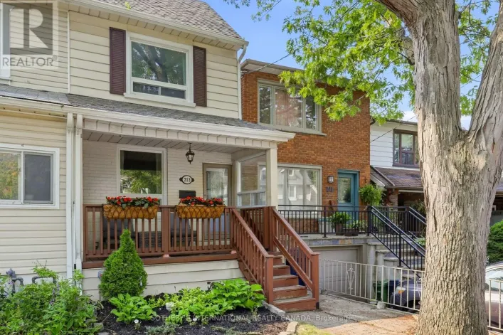 213 OAKCREST AVENUE, Toronto