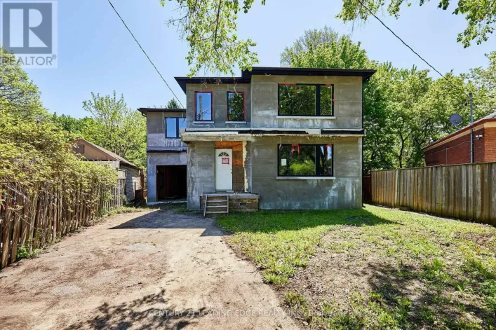 213 PHYLLIS AVENUE, Toronto