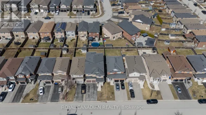 213 RICHARDSON CRESCENT, Bradford West Gwillimbury