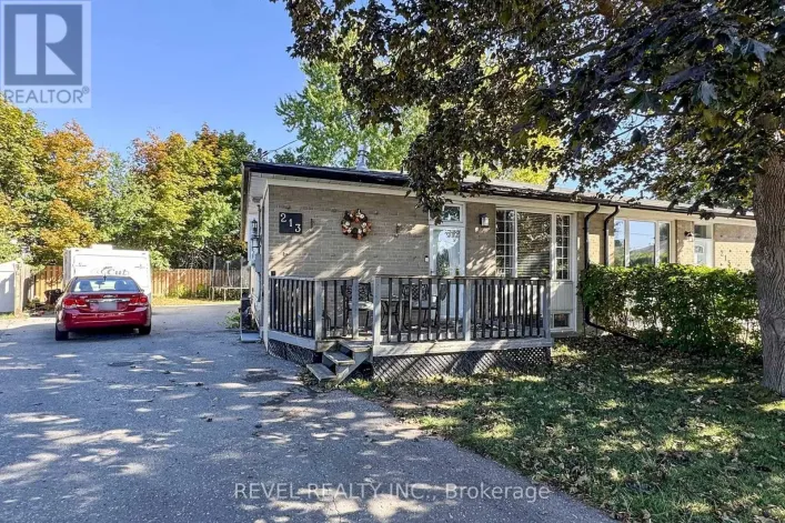 213 ROSEDALE DRIVE, Whitby