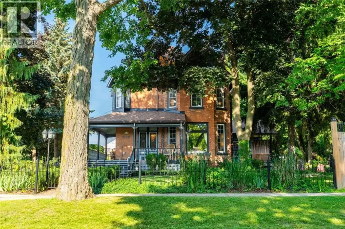 213 VIDAL STREET South, Sarnia