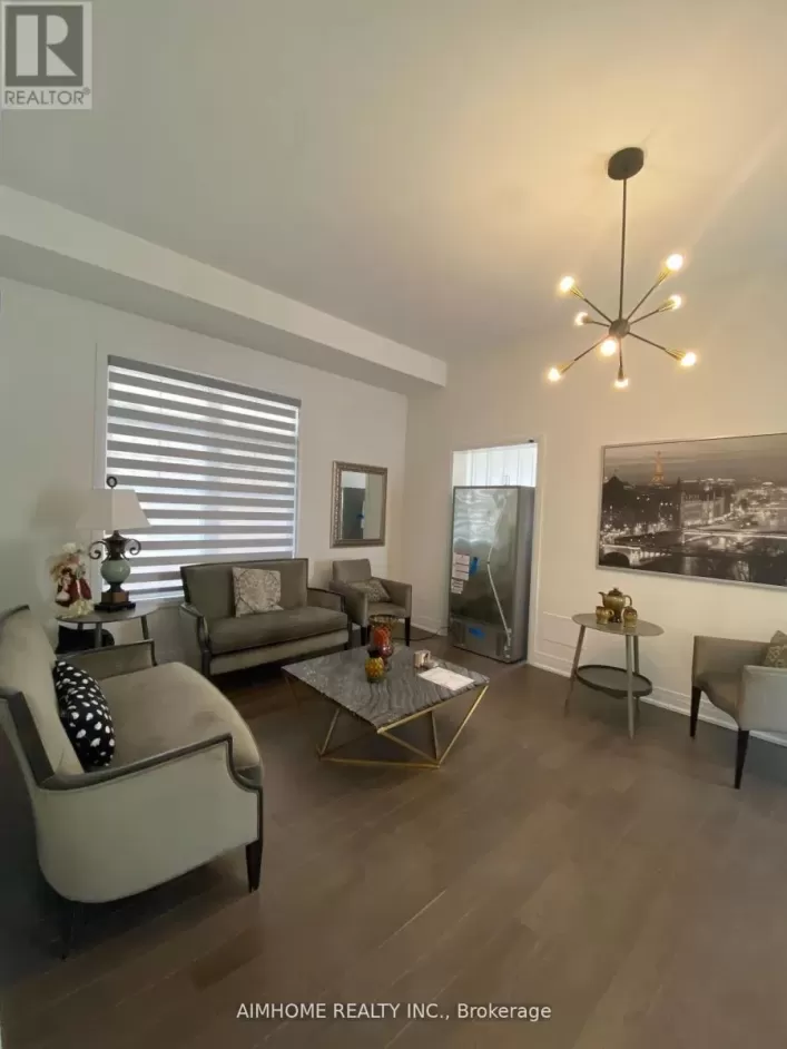 2130 ROYAL GALA CIRCLE, Mississauga