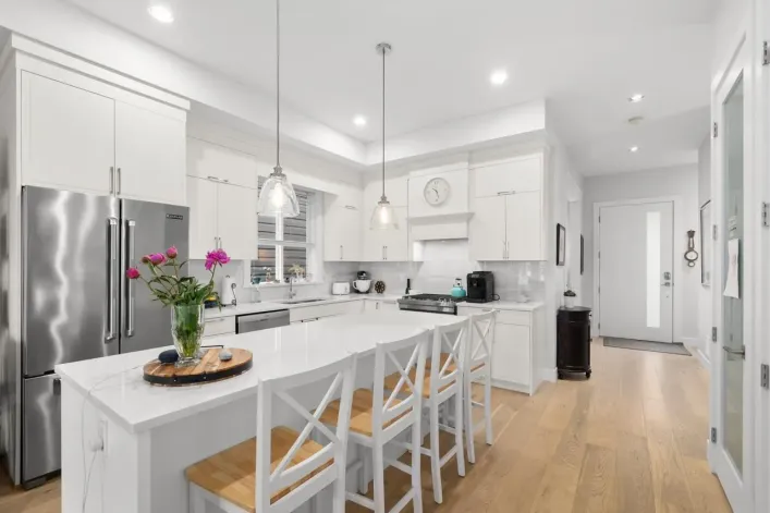 2131 164A STREET, Surrey