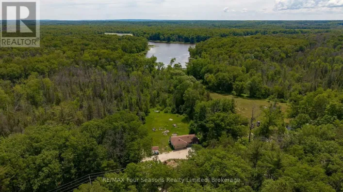 2133 KLONDIKE PARK ROAD, Wasaga Beach
