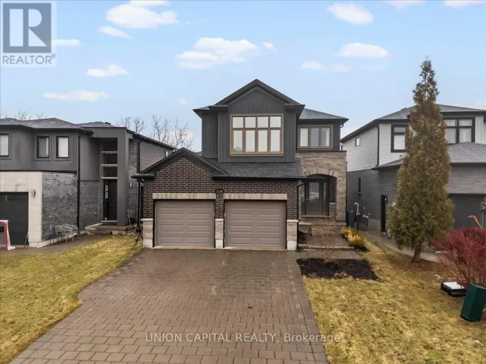 2136 YELLOWBIRCH PLACE, London North