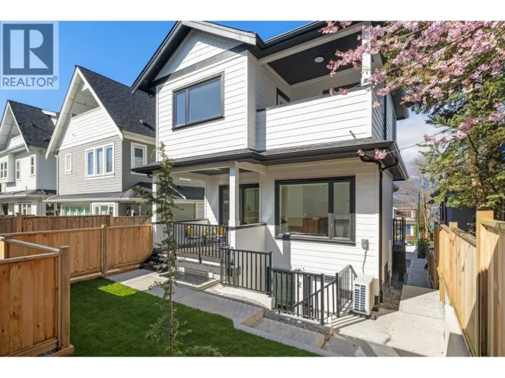 2138 VENABLES STREET, Vancouver
