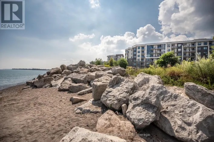 214 - 125 SHOREVIEW PLACE, Hamilton
