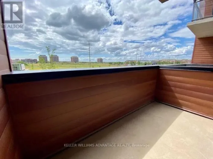 214 - 128 GROVEWOOD COMMON, Oakville