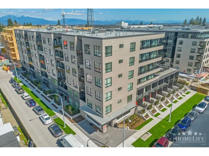 214 15733 85 AVENUE, Surrey