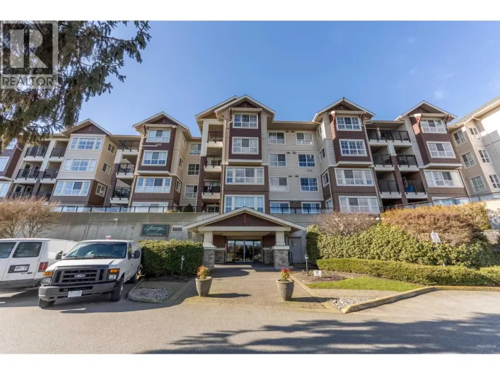 214 19677 MEADOW GARDENS WAY, Pitt Meadows
