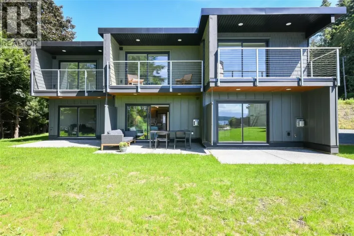 214 4305 Shingle Spit Rd, Hornby Island