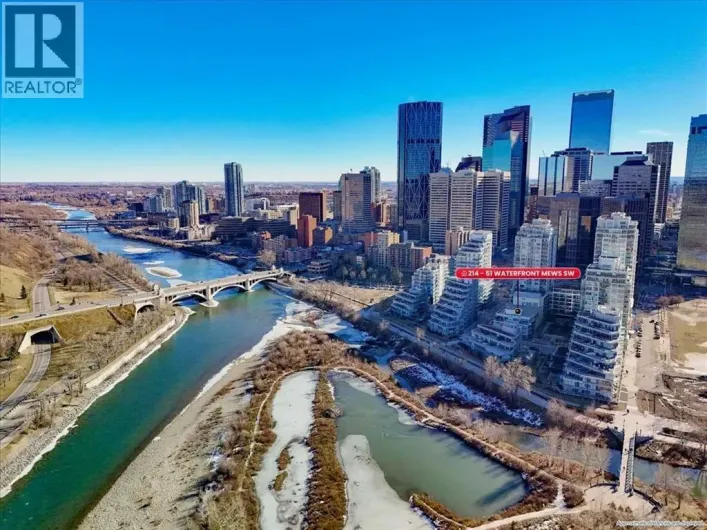 214, 51 Waterfront Mews SW, Calgary
