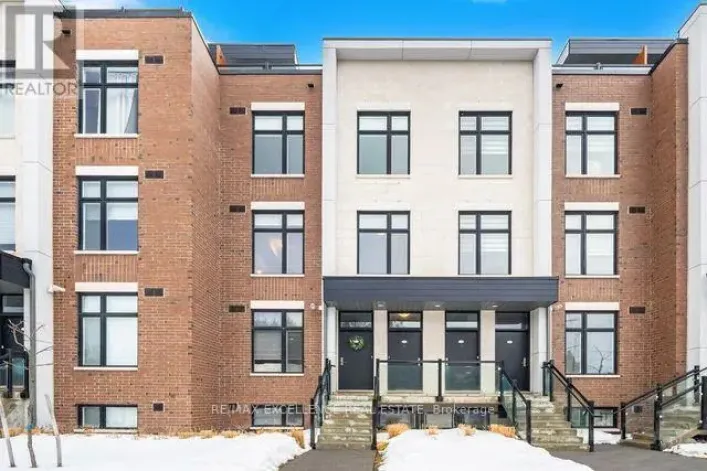 214 - 9560 ISLINGTON AVENUE S, Vaughan