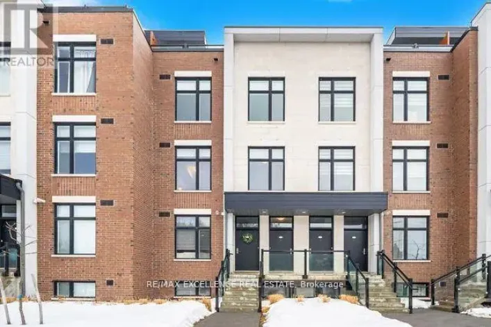 214 - 9560 ISLINGTON AVENUE S, Vaughan