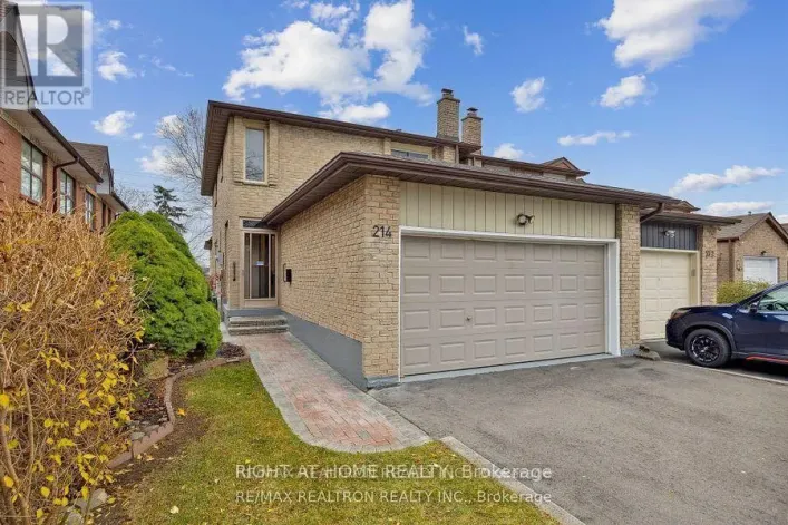 214 BORROWS STREET W, Vaughan