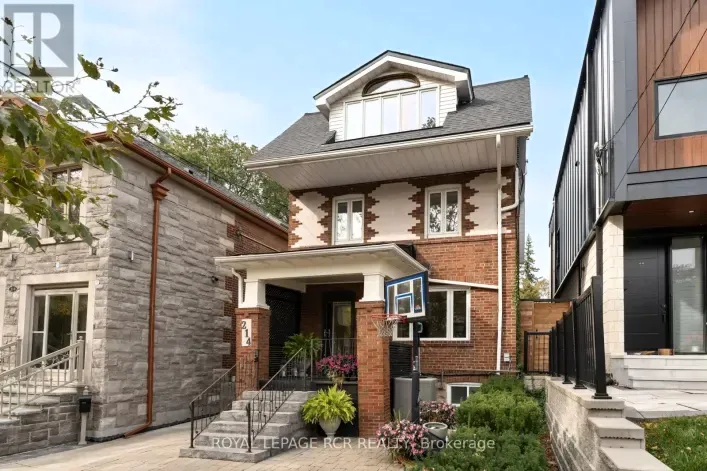 214 BRIAR HILL AVENUE, Toronto