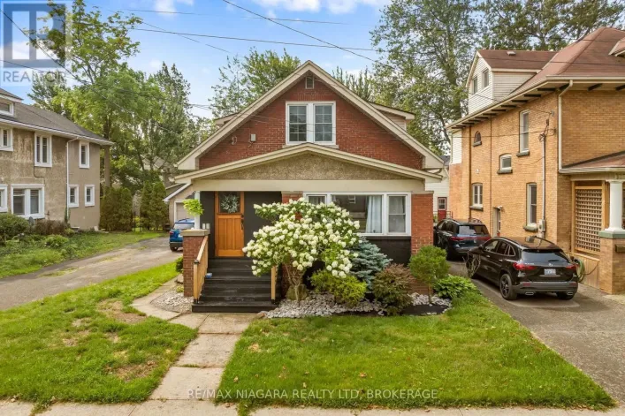 214 KENT STREET, Port Colborne