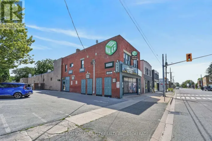 214 KING STREET, Welland
