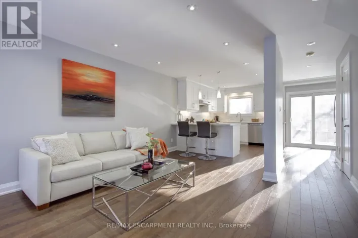 214 ROSS LANE, Oakville