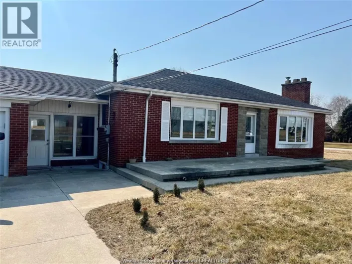 214 SEACLIFF DRIVE, Leamington