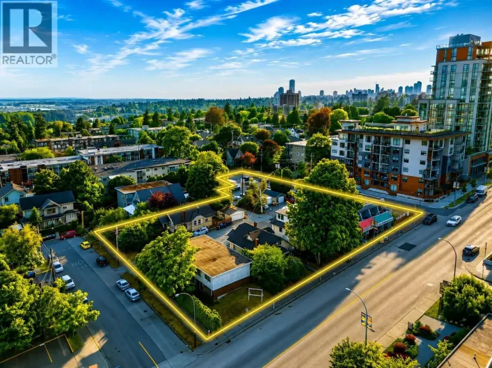 214 SIXTH STREET, New Westminster