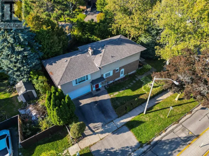 214 VANCE DRIVE, Oakville