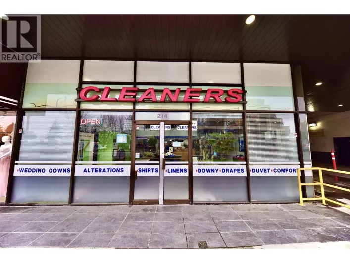 214 W ESPLANADE AVENUE, North Vancouver