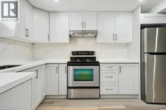 2141 CLEAVER Avenue Unit# LOWER, Burlington