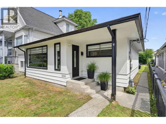 2141 FRASER AVENUE, Port Coquitlam