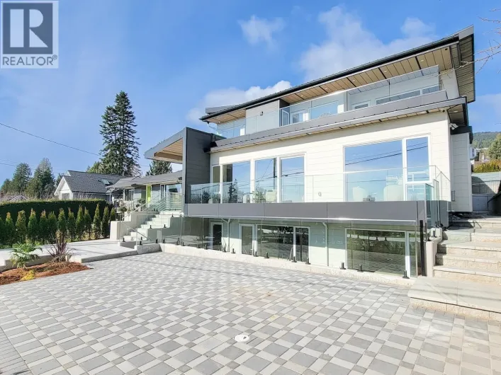 2141 JEFFERSON AVENUE, West Vancouver